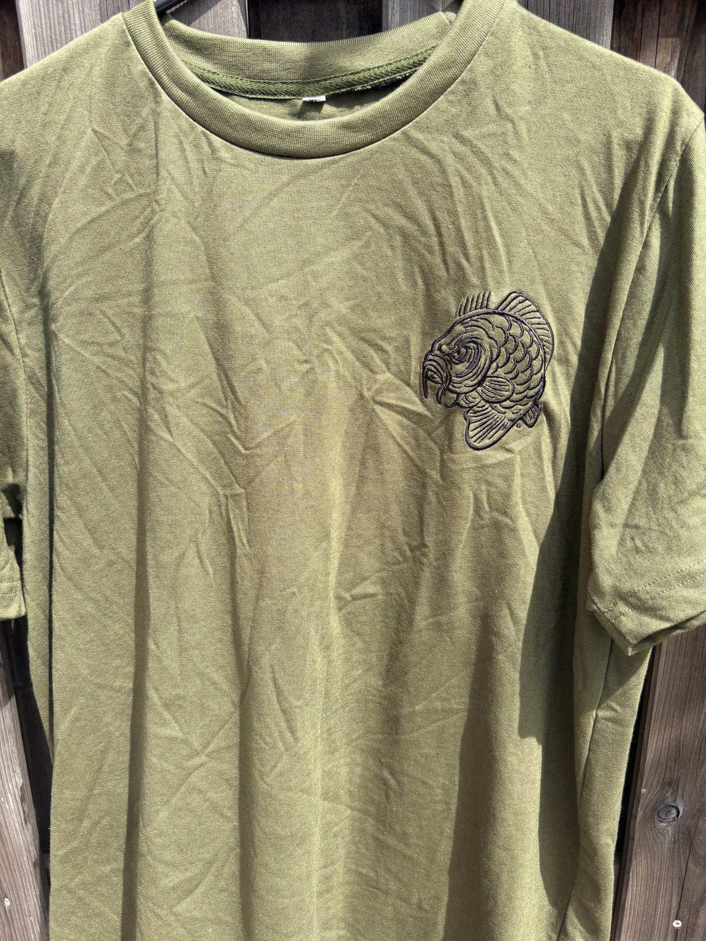 Angry Carp T-Shirt Groen