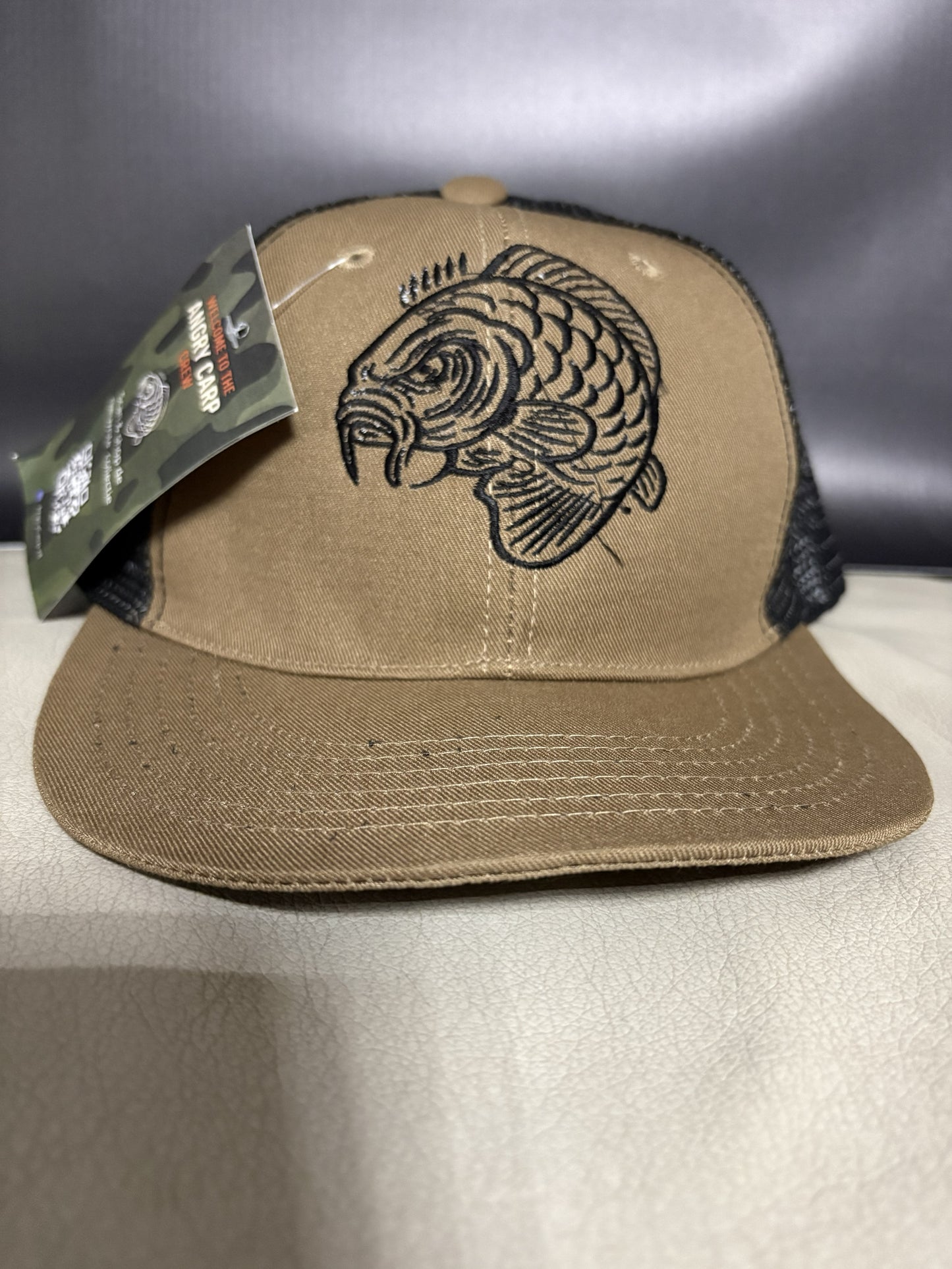Angry Carp Snapback Cap Beige