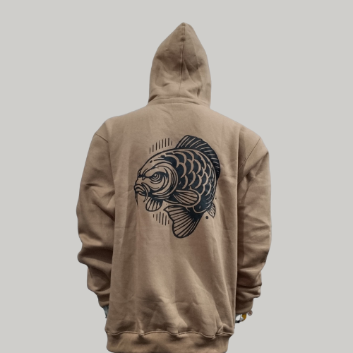 Angry Carp Hoodie Zandkleur | Carp Logo