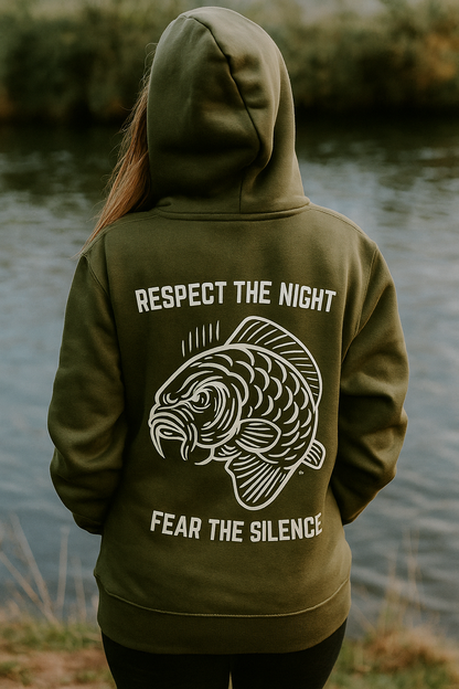 Angry Carp Hoodie Militair Groen | Respect the Night, Fear the Silence