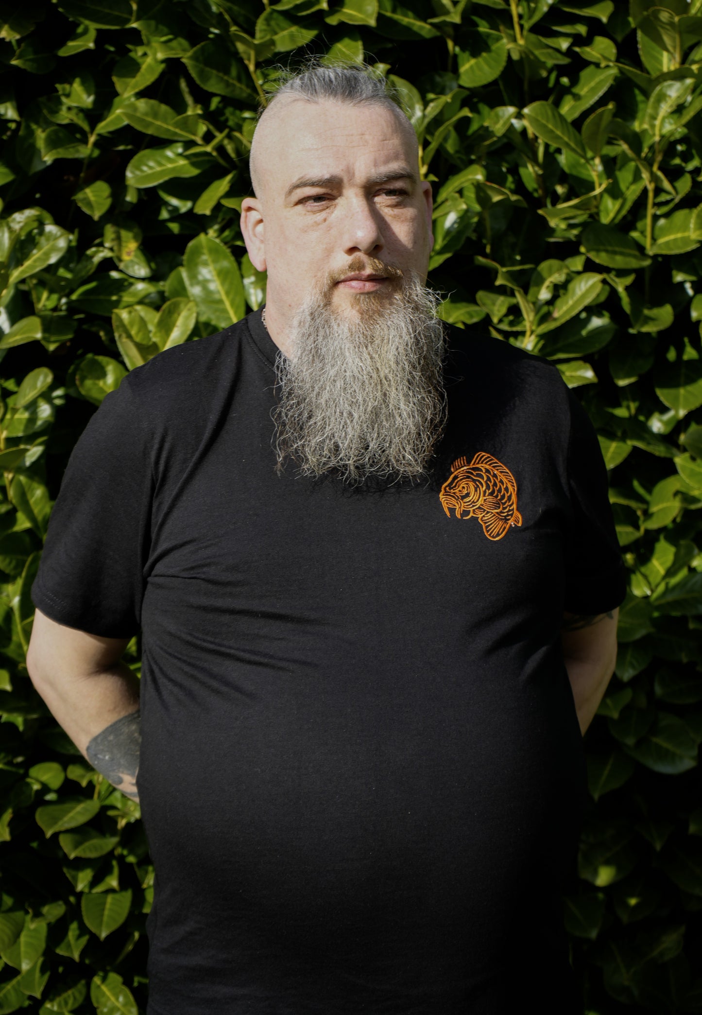 Angry Carp T-shirt – Ode aan de Nachtvissers