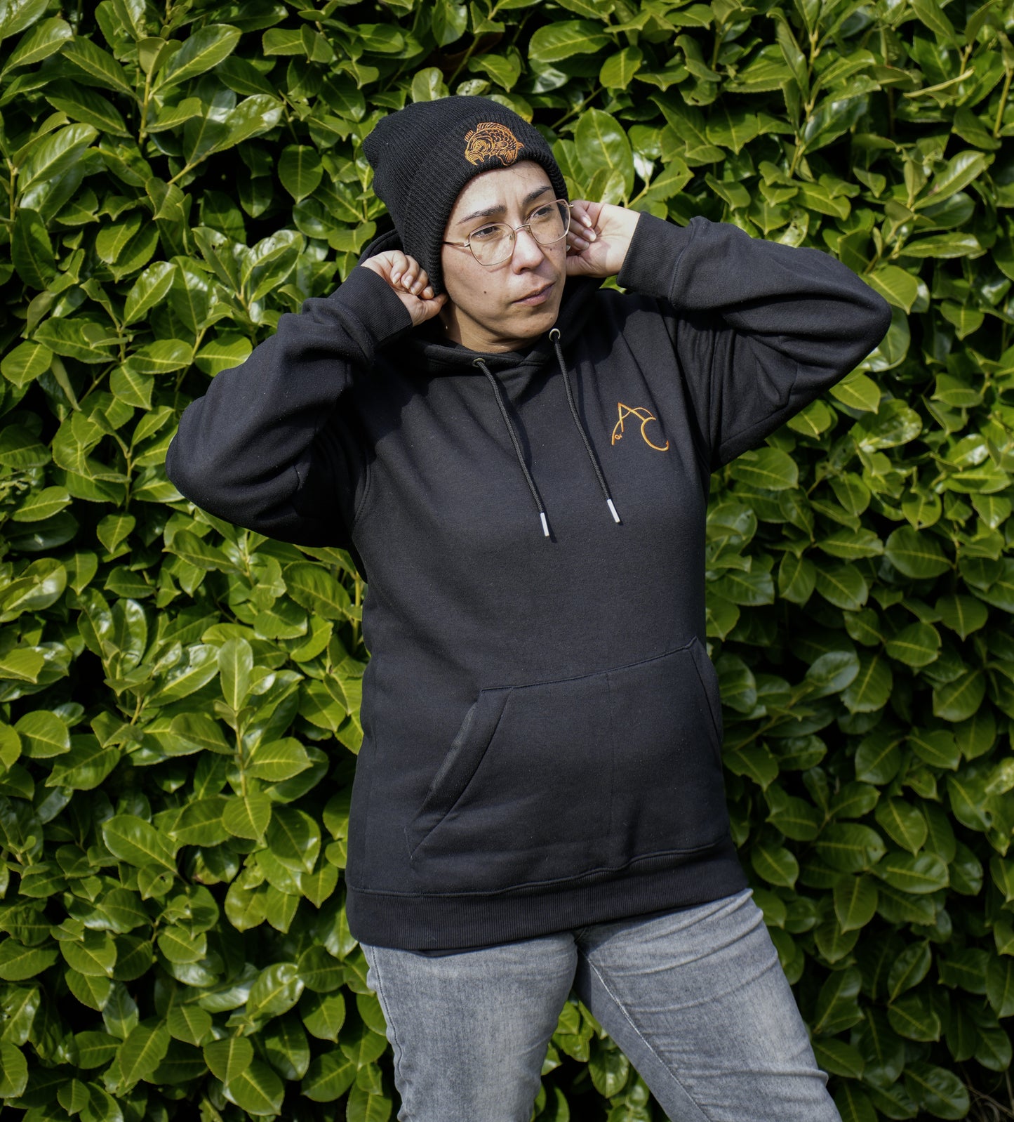 Angry Carp Hoodie Zwart | Angry Carp Crew