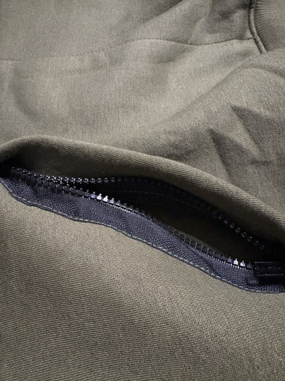 Angry Carp Hoodie Militair Groen | Respect the Night, Fear the Silence