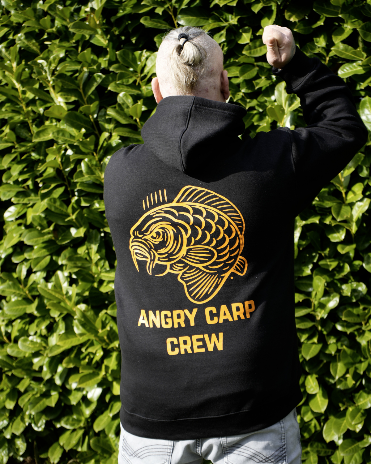 Angry Carp Hoodie Zwart | Angry Carp Crew