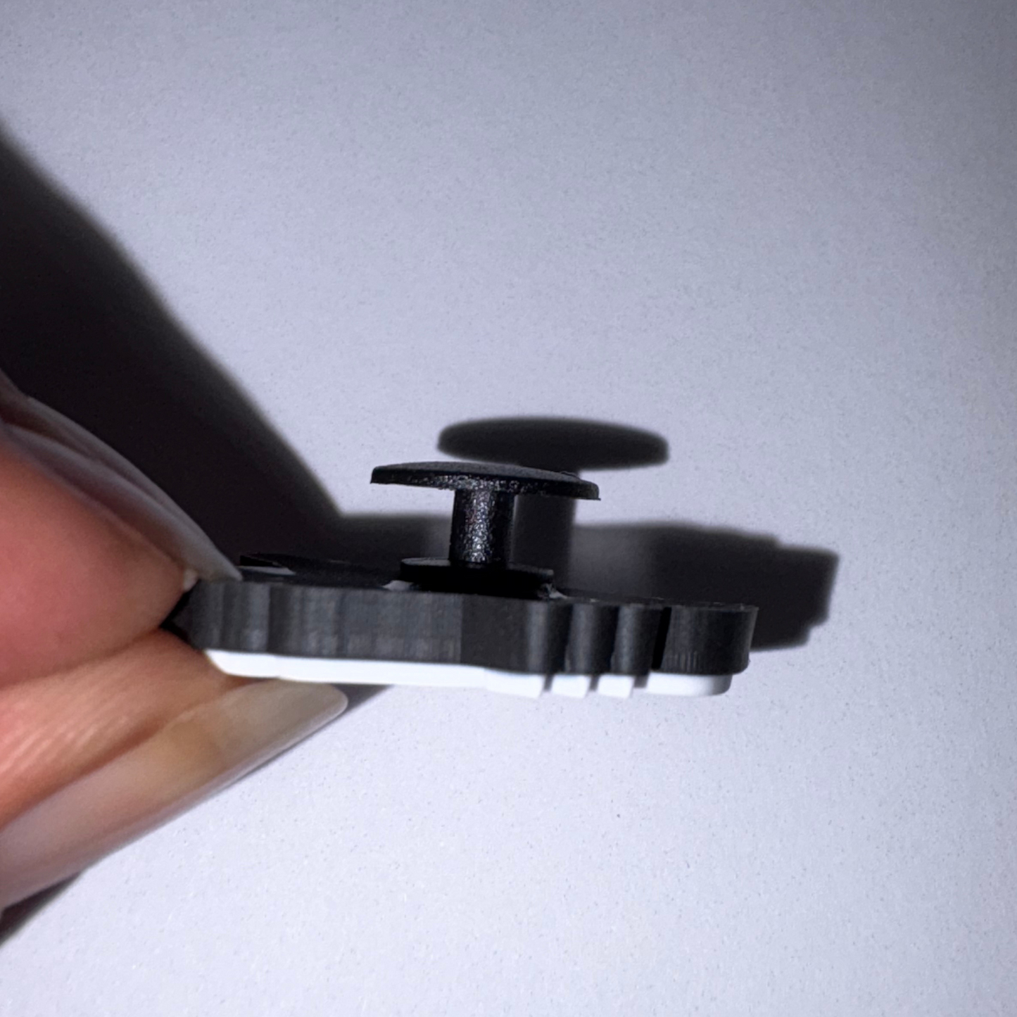 Angry Carp Croc Charm | Unieke Karper Accessoire voor Vissers